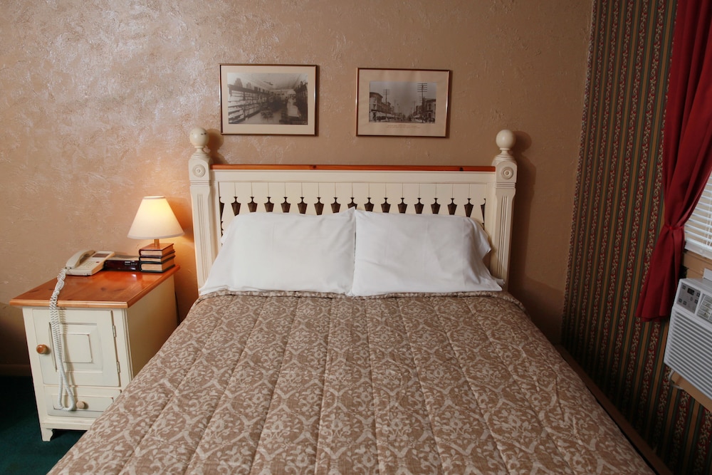 The Winter Inn - photo 12