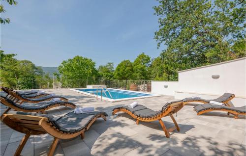 Amazing Home In Vrgorac With Wifi — 4-Star Luxury Hotel in Vrgorac, Croatia