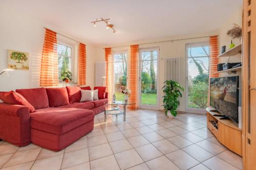 Haus Dünenwald 14 — 4-Star Luxury Hotel in Ostseebad Zinnowitz, Germany
