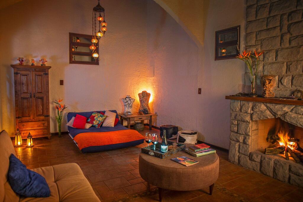 Jumpinbed Vila Onde Passa Um Rio — 4-Star Luxury Hotel in Guapimirim, Brasil
