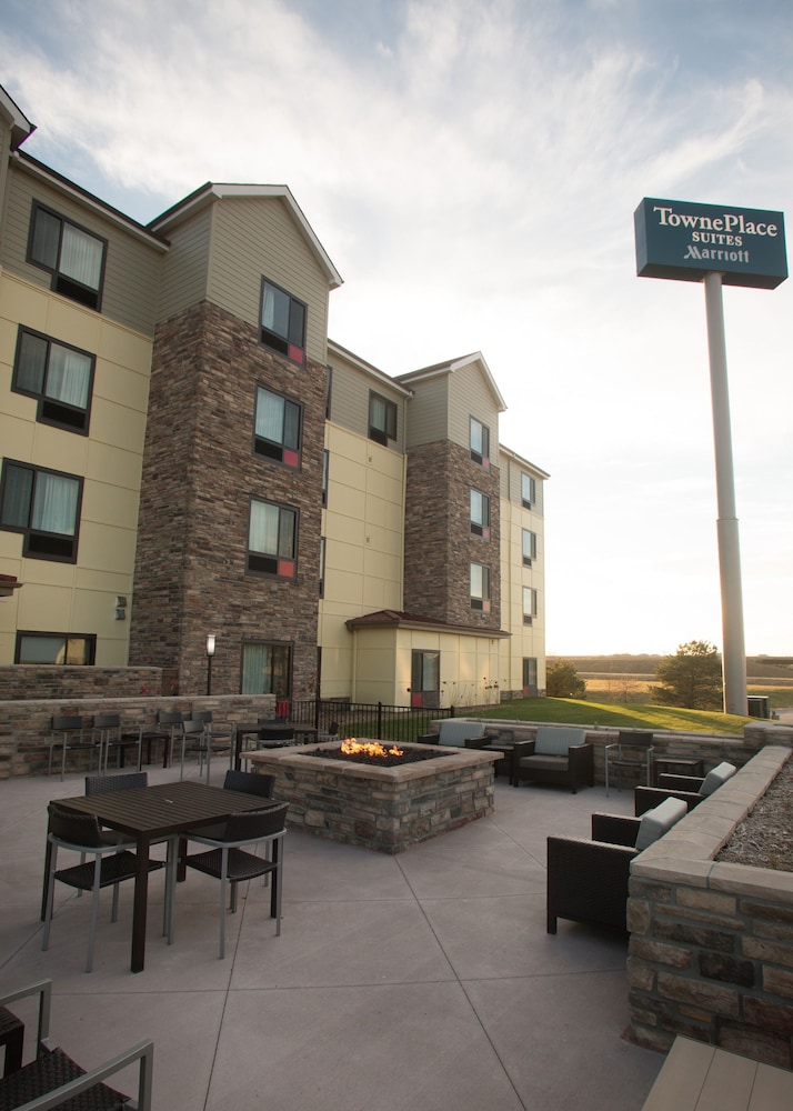 TownePlace Suites by Marriott Lincoln North - photo 18