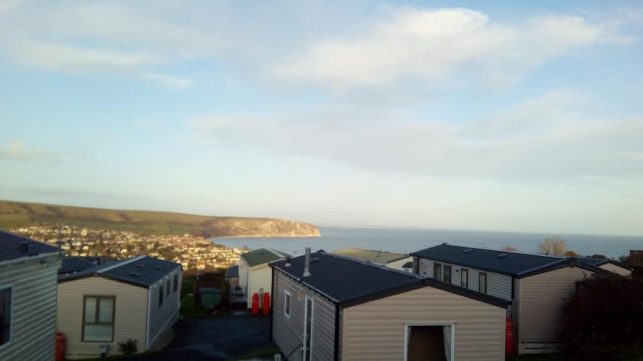 Swanage Bay View caravan in Swanage, United Kingdom