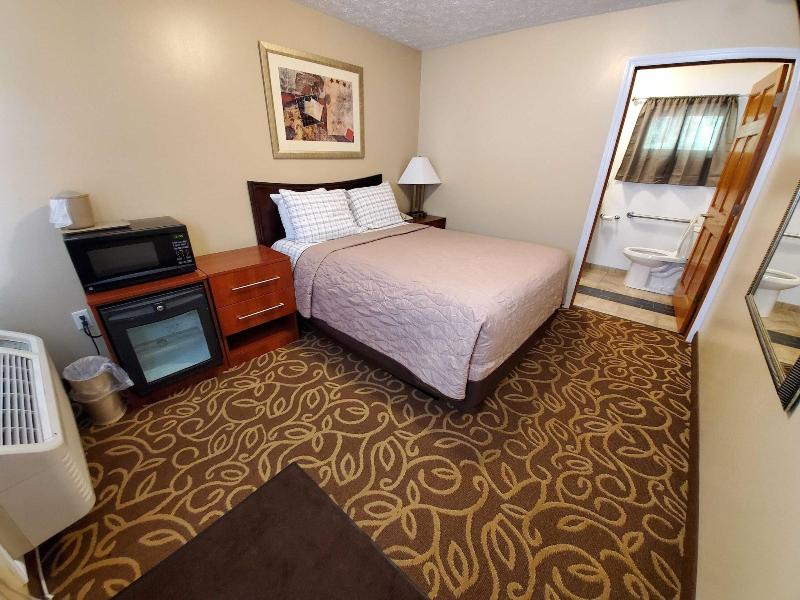 Jefferson Hills Motel - photo 40