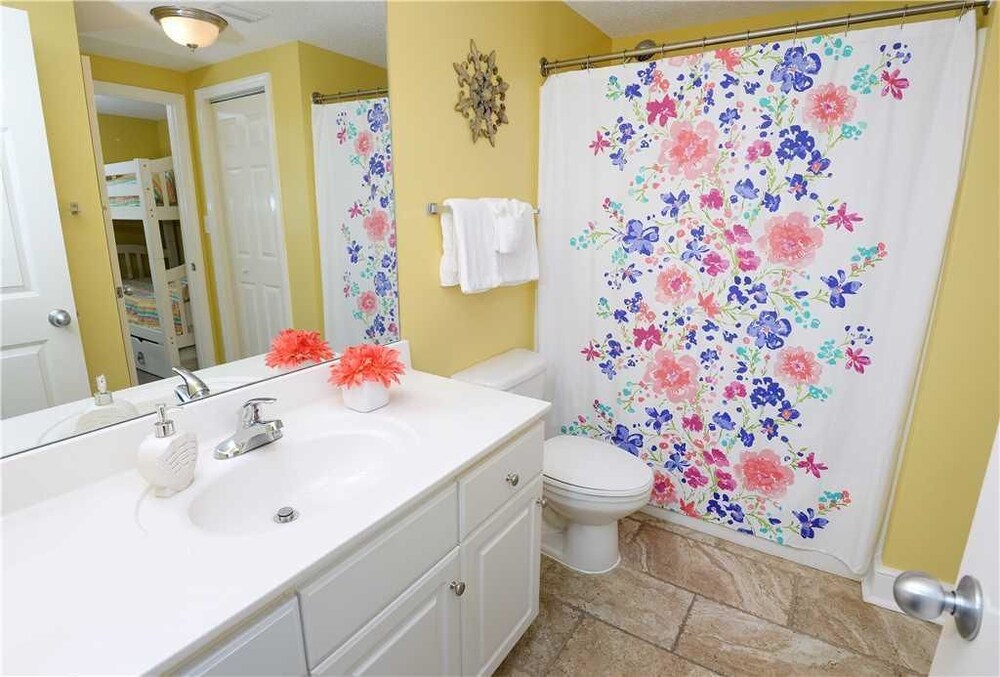 Majestic 2202 West Tower 1 Four Bedroom Condo - photo 20
