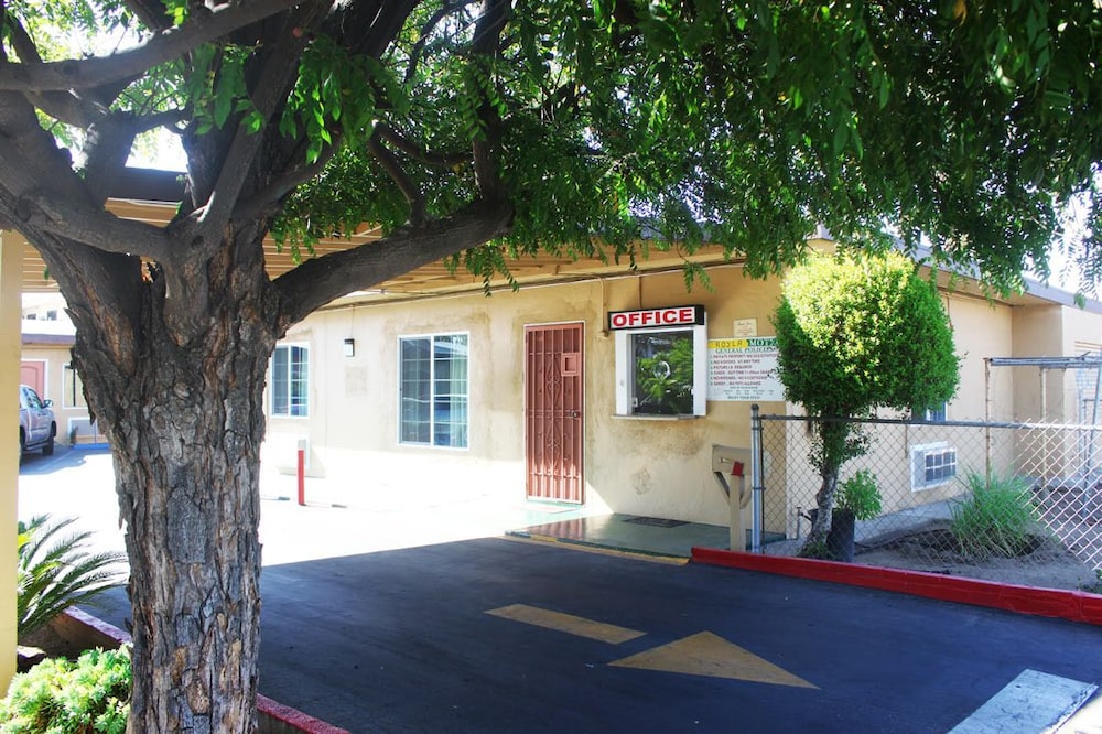 Royla Motel - photo 25