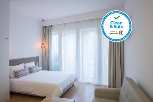 Porto Bonjardim Apartments — 4-Star Luxury Hotel in Porto, Portugal