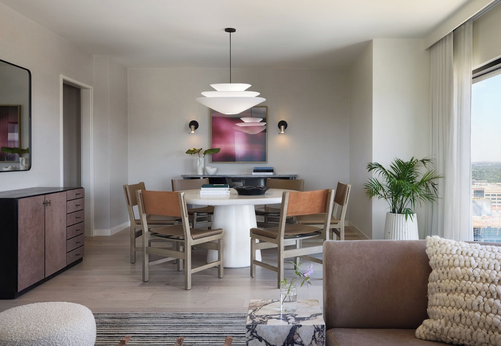 Kimpton Claret Hotel by IHG - photo 33