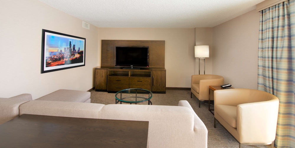Embassy Suites by Hilton Seattle North Lynnwood - photo 26