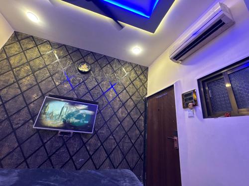 Budget home stay in kalina near bkc