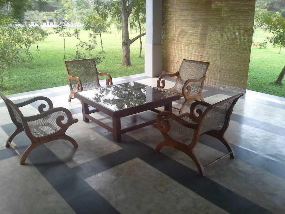 Elephas Resort & Spa — Sigiriya — photo 2