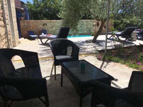 Holiday Home Ava1 with pool & Holiday Home Ava2 with whirlpool — 4-Star Luxury Hotel in Porec, Croatia