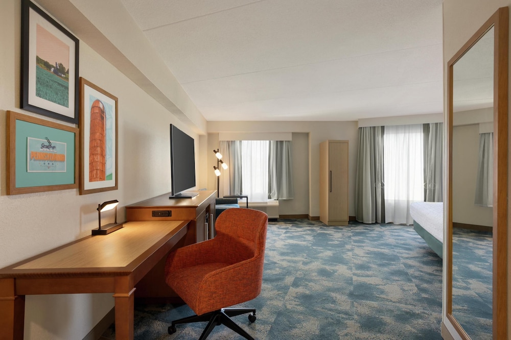 Hampton Inn Lancaster - photo 6