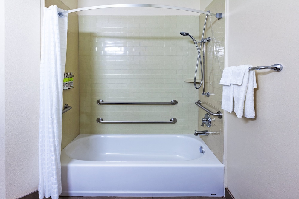 Candlewood Suites Houston Pasadena by IHG - photo 21