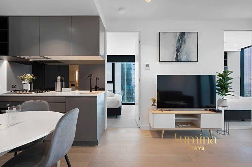 Victoria One 2 Bedroom 2 Bathroom Apartment — 4-Star Luxury Hotel in Melbourne, Australia