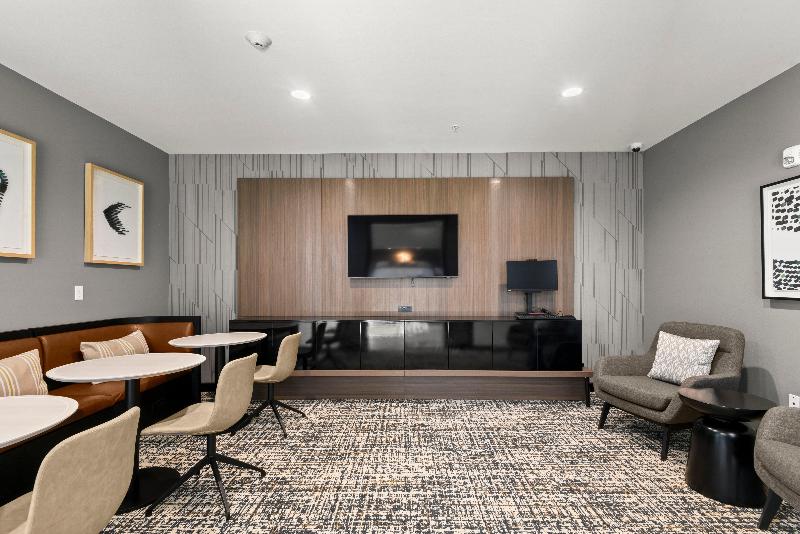 Best Western Plus Executive Residency Ascension Hotel - photo 12