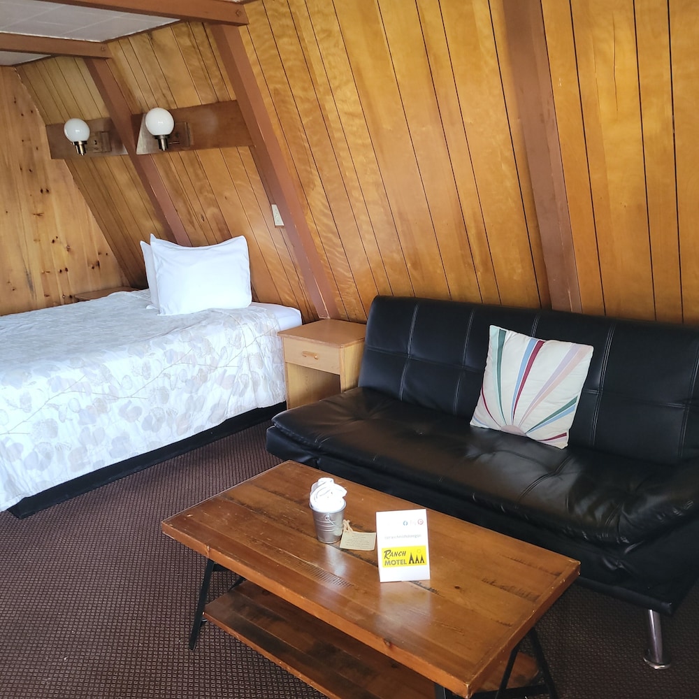 The Ranch Motel - photo 14