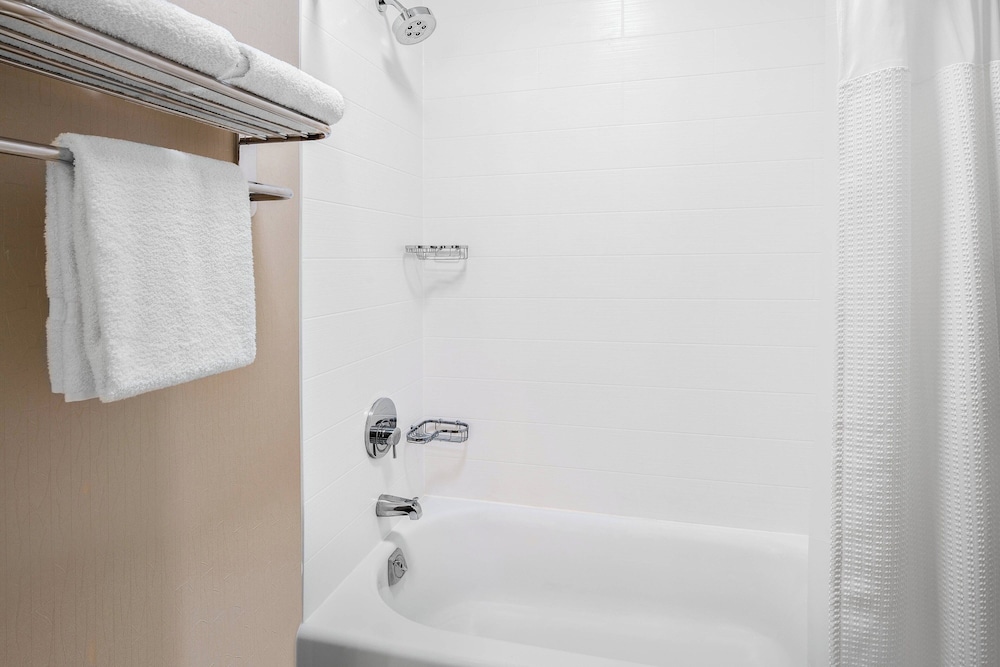 SpringHill Suites by Marriott San Diego Scripps Poway - photo 14