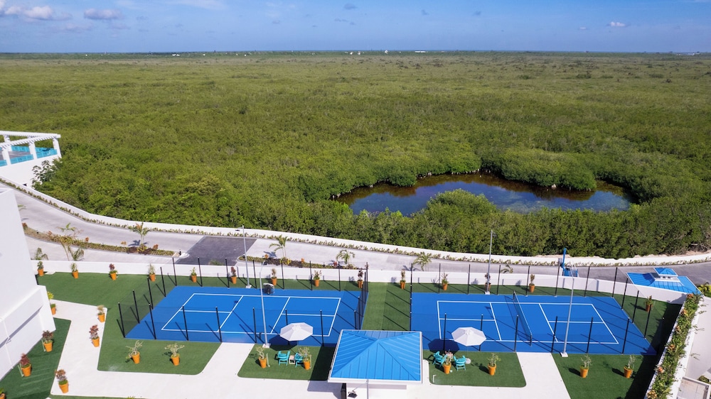Sport court
