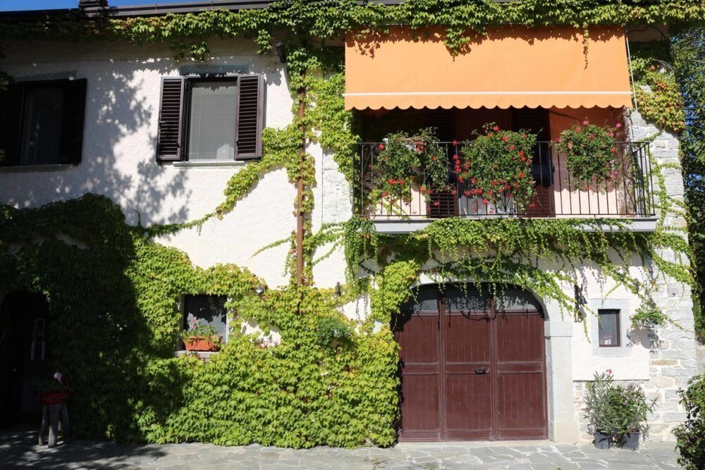 Casale Santilli - carbon neutral hotel in Agnone
