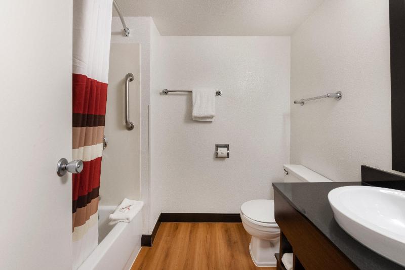 Red Roof Inn PLUS Columbus Worthington - photo 17