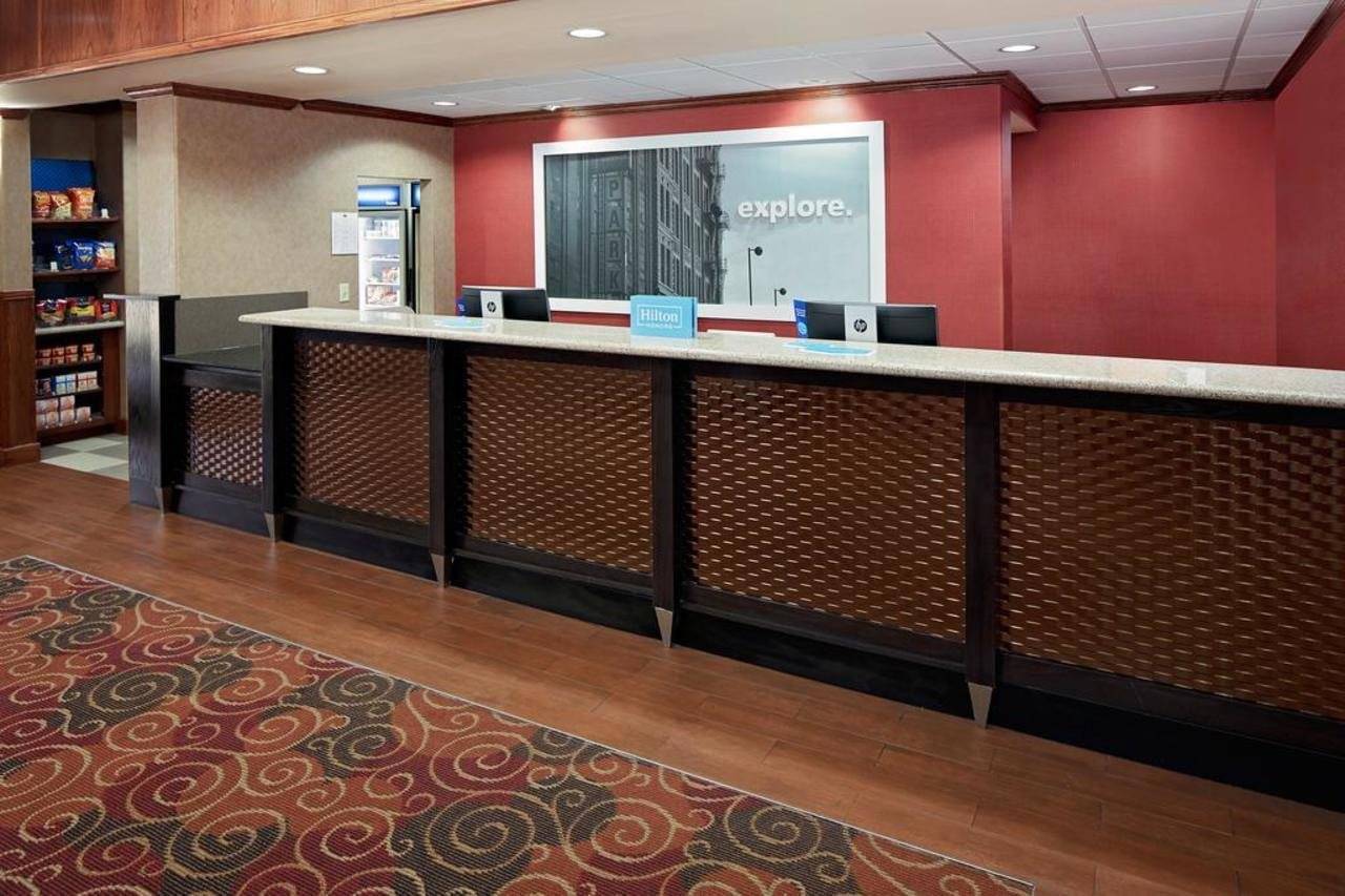 Hampton Inn & Suites Denton - photo 4