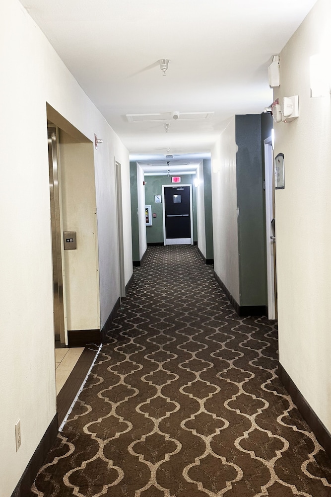 Oyo Hotel Rome West Ga - photo 5