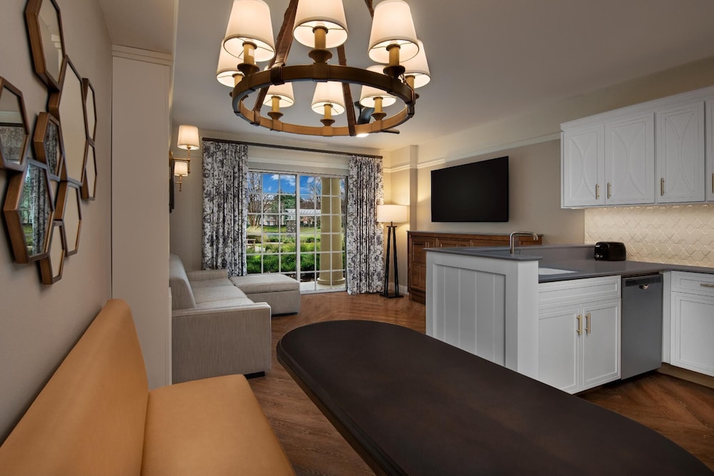 Disney's Saratoga Springs Resort & Spa - photo 10