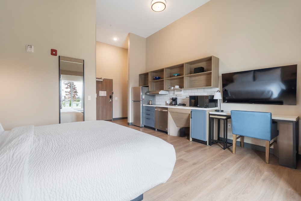 Candlewood Suites Perry National Fairground Area by IHG - photo 17