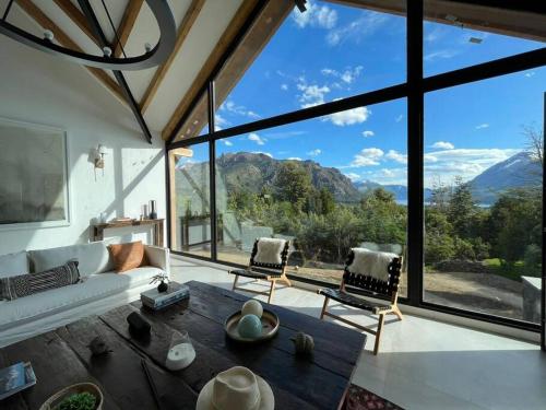Imponente casa en Arelauquen Golf & Country Club — 4-Star Luxury Hotel in San Carlos De Bariloche, Argentina