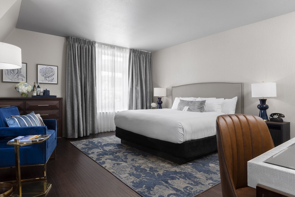 Seven Gables St. Louis West a Tribute Portfolio Hotel - photo 12