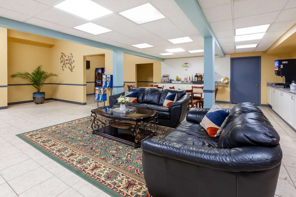 Super 8 by Wyndham Newcomerstown - photo 7