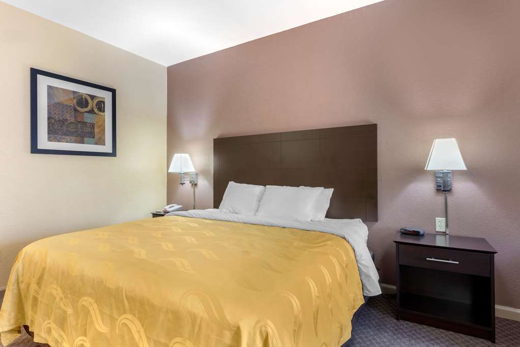 Quality Inn West Memphis I 40 - photo 10