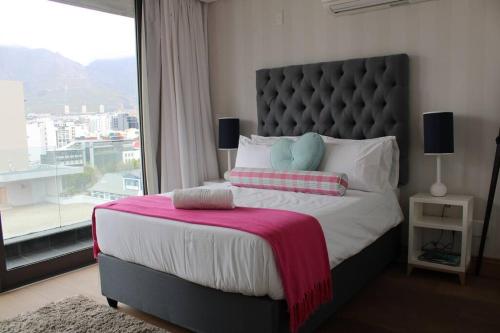 Panorama Pool in the Cape — 4-Star Luxury Hotel in Cape Town, South Africa