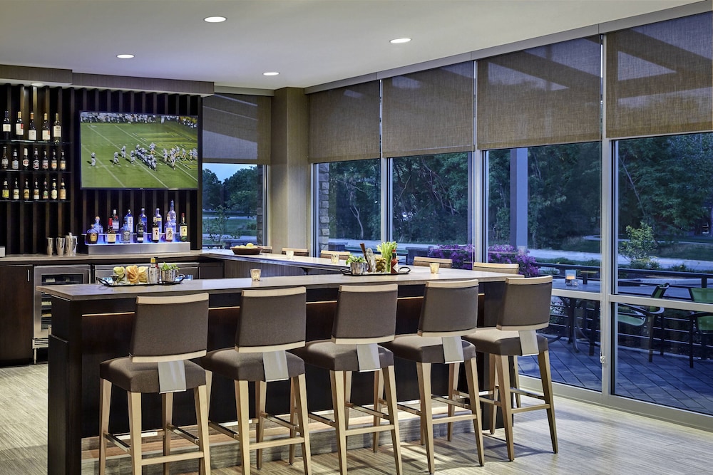 SpringHill Suites by Marriott South Bend Notre Dame Area - photo 41