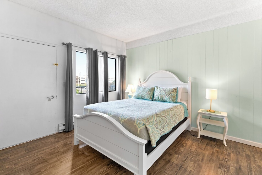 Sand & Sea Resort Condominiums - photo 167