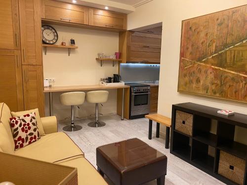 Cosy Lux Apartment — 4-Star Luxury Hotel in Khalandrion, Greece