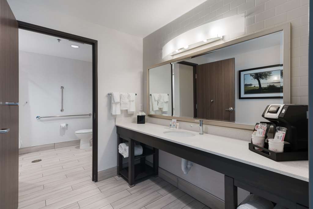 Comfort Suites Kennewick At Southri - photo 23