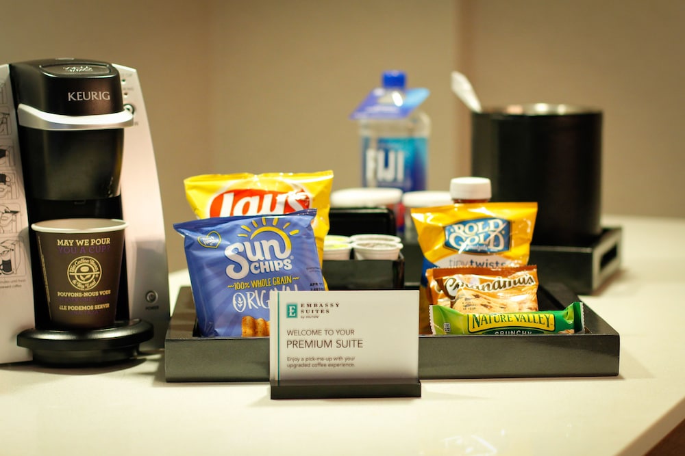 Embassy Suites by Hilton Seattle North Lynnwood - photo 19