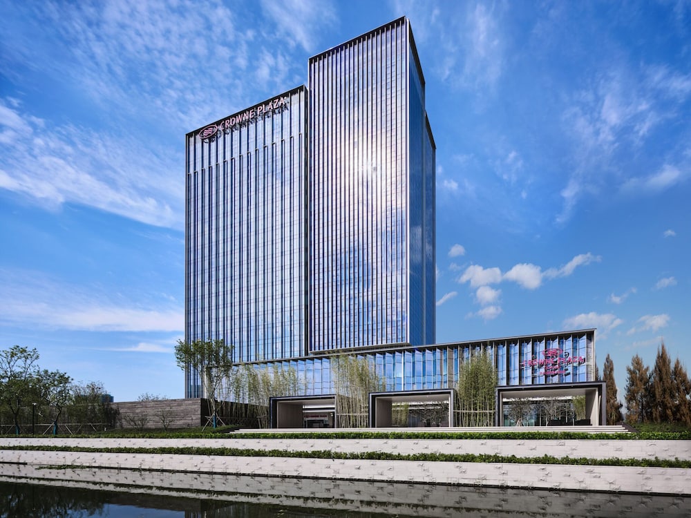 Crowne Plaza Qidong by IHG in Nantong, People's Republic of China