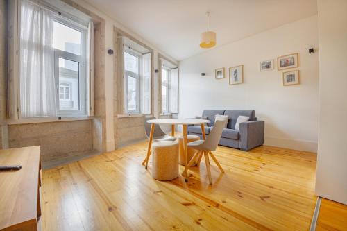 Belas Artes Apartments — 4-Star Luxury Hotel in Porto, Portugal