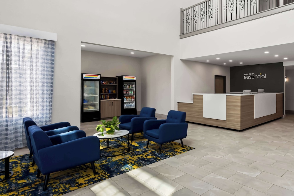 Quality Inn & Suites La Porte - photo 2