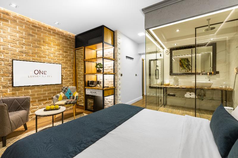 One Luxury Suites — 4-Star Luxury Hotel in Belgrade, Serbia