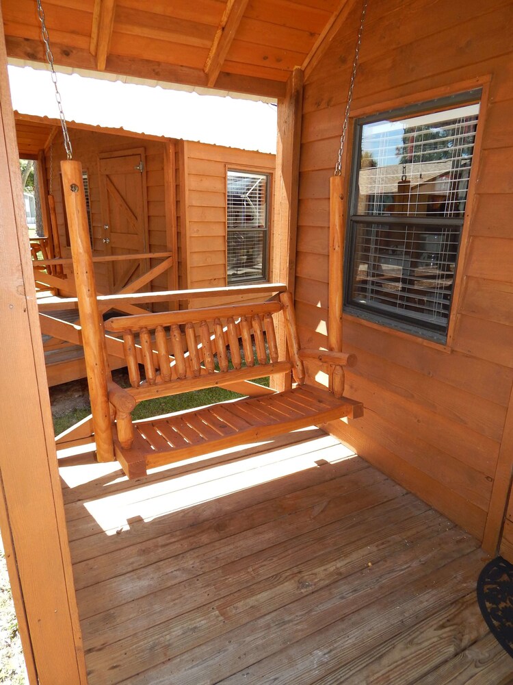 Road Runner Travel Resort Caravan Park - photo 29