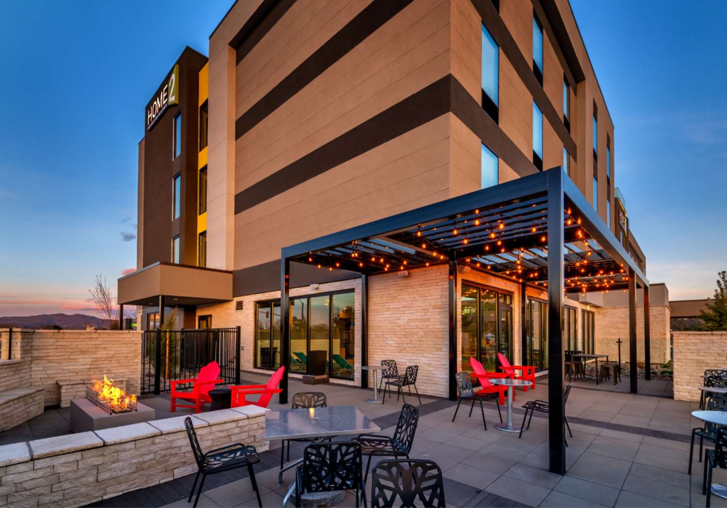 Home2 Suites by Hilton Reno - photo 17