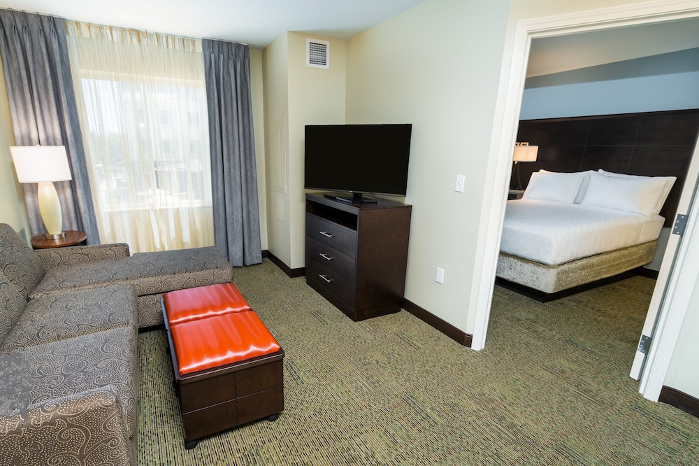 Staybridge Suites Newark Fremont by IHG - photo 14
