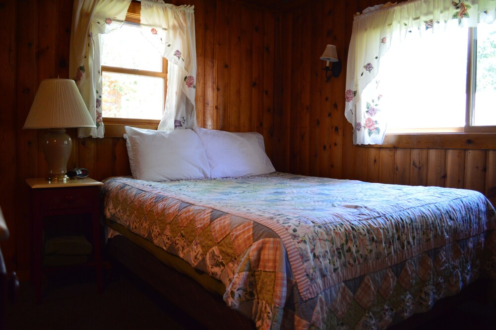 Daven Haven Lodge & Cabins - photo 29