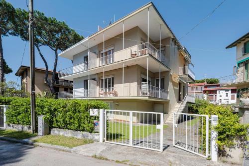 Residenza la Principina by Mmega — 4-Star Luxury Hotel in Viareggio, Italy