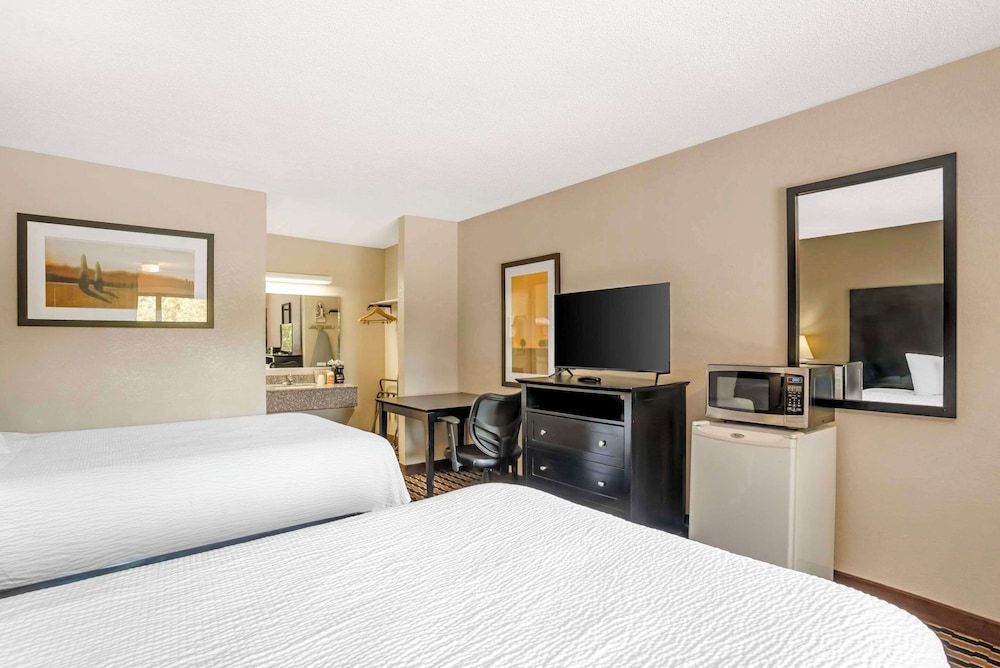 Quality Inn near Speedway - photo 13