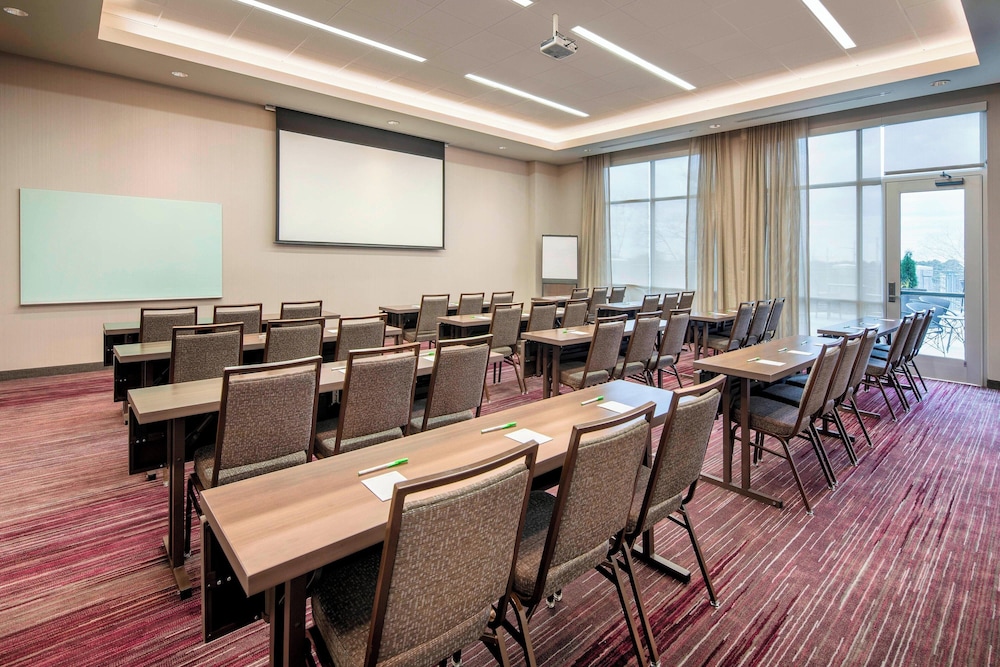 Courtyard by Marriott Atlanta Vinings Galleria - photo 52