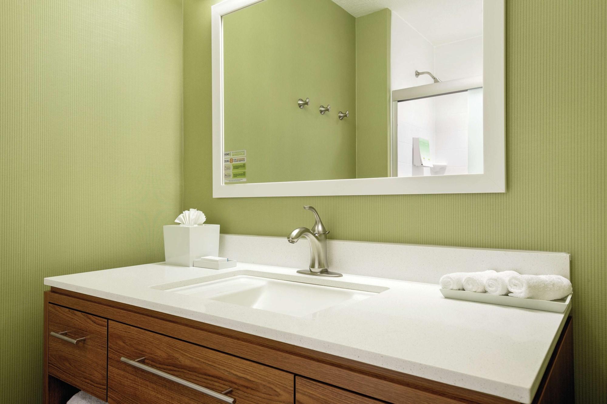 Home2 Suites by Hilton Minneapolis Bloomington - photo 25